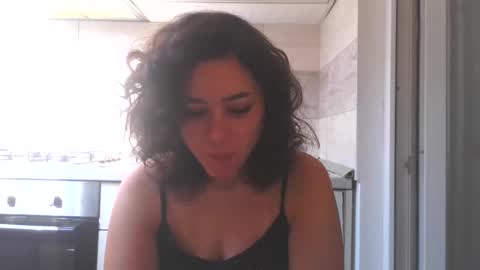 prettyjulliette online show from 12-04-25, 11:30