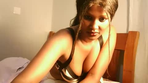 Snapshot of prettykeilaa chatting on 06-03-26, 07:08 prettykeilaa online show from 06-03-26, 07:08