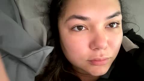 prettylatinamomma01 online show from 11-28-25, 03:58