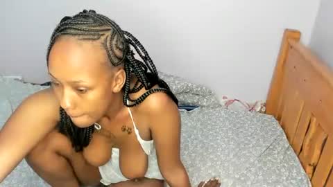 Snapshot of prettyley chatting on 05-19-26, 05:08 prettyley online show from 05-19-26, 05:08