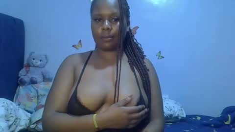 Snapshot of prettymel1 chatting on 03-13-26, 01:23 prettymel1 online show from 03-13-26, 01:23