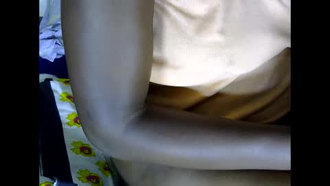 prettymish25 online show from 12-03-25, 05:48