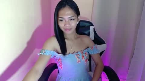 Snapshot of prettymiya chatting on 09-09-25, 09:36 Miya 3 online show from 09-09-25, 09:36