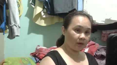 Snapshot of prettynhing chatting on 12-08-24, 12:51 Nhing online show from 12-08-24, 12:51