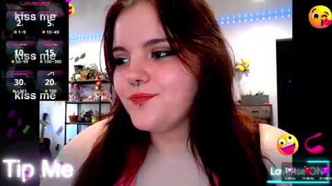 pretttypearl online show from 09-27-25, 05:51