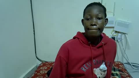 Snapshot of prettyqueen24 chatting on 11-09-25, 05:55 Pretty Queen online show from 11-09-25, 05:55