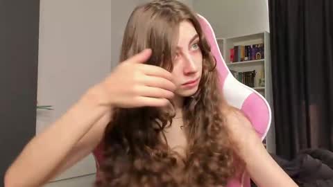 Sophie  next stream will be at Monday  i will wait you guys  online show from 05-18-26, 06:30