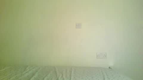 prettyvishy online show from 10-28-25, 05:37