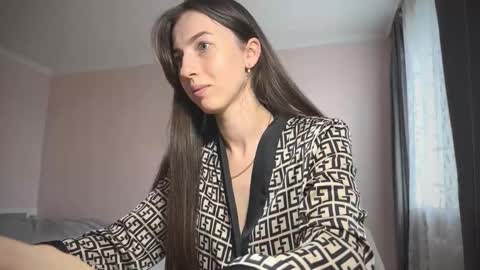 prettyyy_angel online show from 10-07-25, 12:13