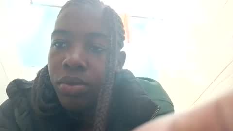 prettyzuzu online show from 10-15-25, 09:31