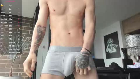 Snapshot of pretur_crubaa chatting on 10-12-25, 12:15 PRETUR online show from 10-12-25, 12:15