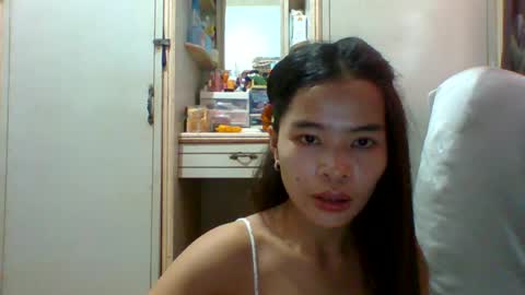 Snapshot of prety784828 chatting on 07-24-26, 05:38 prety784828 online show from 07-24-26, 05:38