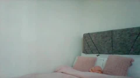 Snapshot of pretynatasha chatting on 11-21-25, 08:35 pretynatasha online show from 11-21-25, 08:35