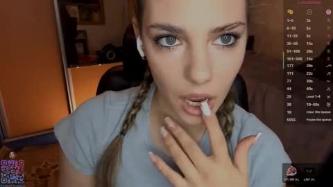 Amelia online show from 01-10-26, 06:31