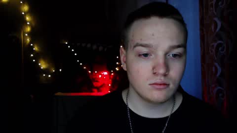 Snapshot of princ4real chatting on 01-25-25, 01:30 prince online show from 01-25-25, 01:30