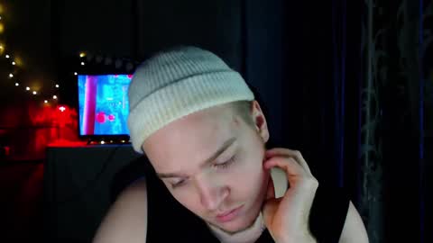 Snapshot of princ4real chatting on 02-14-25, 04:58 prince online show from 02-14-25, 04:58