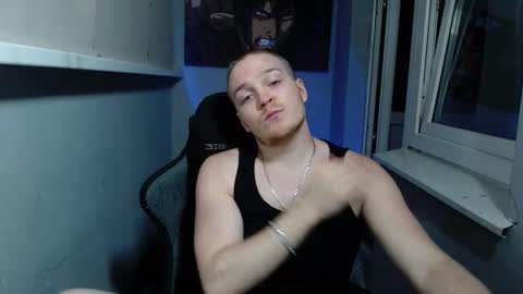 Snapshot of princ4real chatting on 09-15-25, 10:10 prince online show from 09-15-25, 10:10