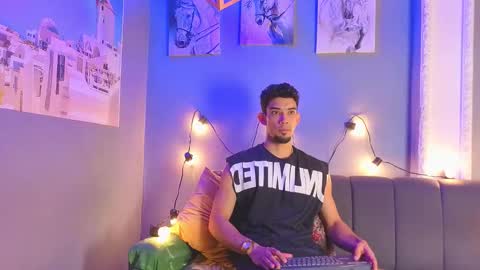 Snapshot of prince_arthur77 chatting on 03-14-26, 02:33 prince_arthur77 online show from 03-14-26, 02:33