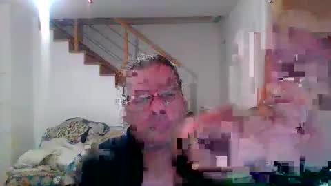 Snapshot of prince_montechrist0 chatting on 06-10-26, 09:03 chris online show from 06-10-26, 09:03