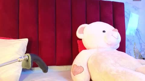 Snapshot of prince_poppy_ chatting on 11-05-25, 09:04 PRINCEPOPPY online show from 11-05-25, 09:04