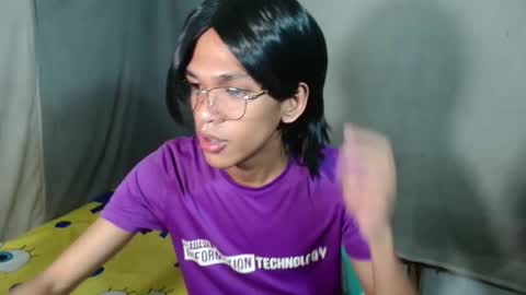 Snapshot of princeofcumxxx chatting on 03-29-26, 03:45 Mel online show from 03-29-26, 03:45