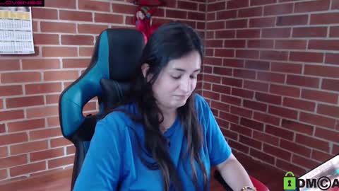 Snapshot of princesa_leia_zathur chatting on 09-27-25, 02:00 Leia online show from 09-27-25, 02:00