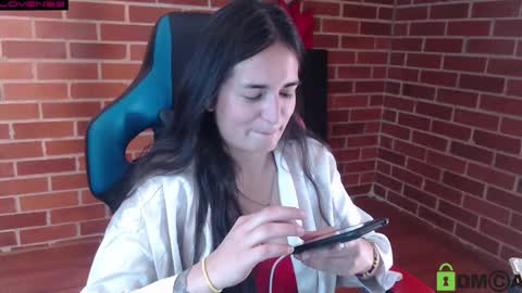 Leia online show from 12-01-25, 03:39