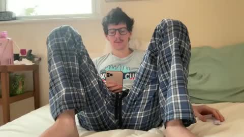 Peaches online show from 02-15-25, 05:28