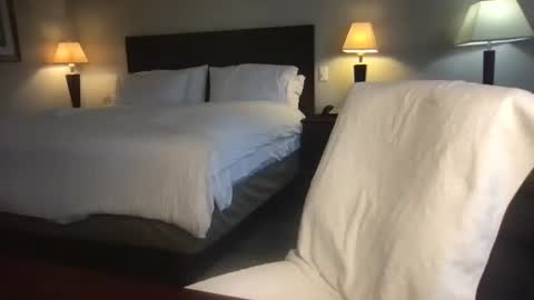 Snapshot of princess1tick chatting on 12-15-25, 04:00 princess1tick online show from 12-15-25, 04:00