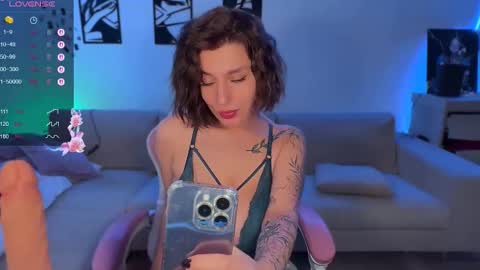 Lina online show from 03-25-26, 02:23