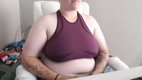 Snapshot of princess_pixielove chatting on 05-28-26, 07:33 TomboyTease online show from 05-28-26, 07:33