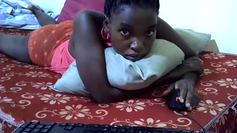 Snapshot of princess_scovia chatting on 06-18-26, 06:46 princess_scovia online show from 06-18-26, 06:46