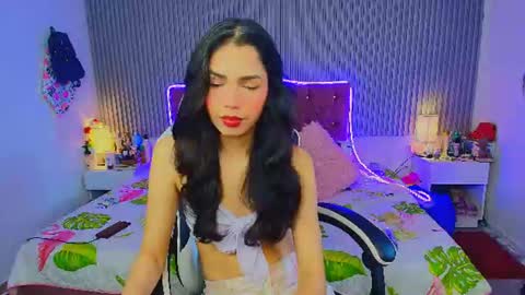 princess_skinny18 online show from 07-09-26, 07:40