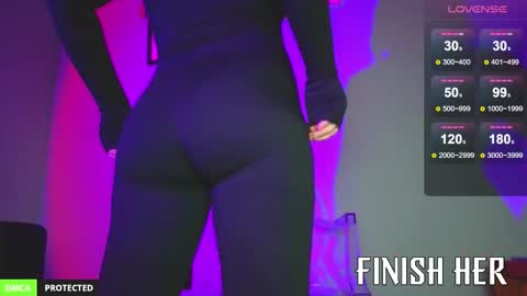 Yo Im Sofiee online show from 11-14-25, 02:27