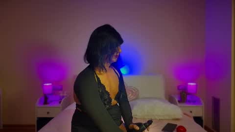 Snapshot of princessa__lola chatting on 11-28-25, 06:21 Princessa Lola online show from 11-28-25, 06:21