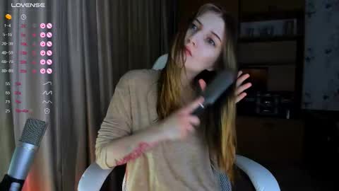 Snapshot of princessaalicc chatting on 12-15-25, 12:20 princessaalicc online show from 12-15-25, 12:20