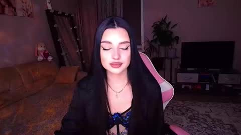 Snapshot of princessamira1 chatting on 02-10-26, 02:21 princessamira1 online show from 02-10-26, 02:21