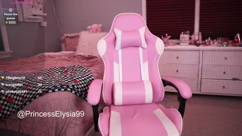 Snapshot of princesselysia99 chatting on 01-18-25, 04:04 Princess Elysia online show from 01-18-25, 04:04