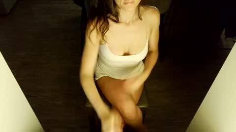 jasminexoxo online show from 08-04-26, 11:57