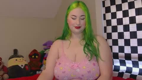 Princess Kira online show from 10-22-25, 02:06