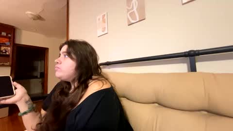 princessviccxo online show from 10-24-25, 07:38