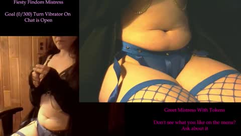 Snapshot of princessmariahswitch chatting on 12-01-25, 09:14 Cuckold Cravings online show from 12-01-25, 09:14