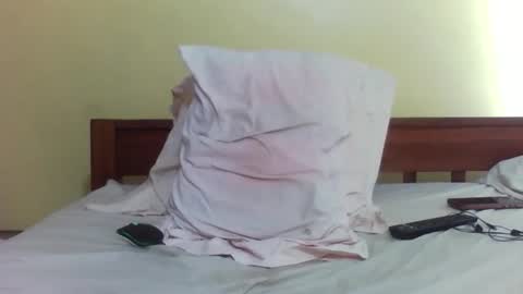 phelly online show from 10-22-25, 04:35