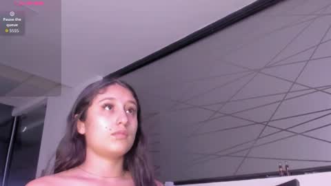 Snapshot of princesstina06 chatting on 06-18-26, 10:47 Valentina online show from 06-18-26, 10:47