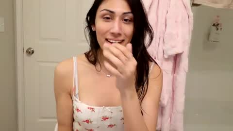 Prinxessally online show from 02-18-25, 02:49