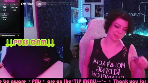 Snapshot of privatepenny213 chatting on 12-05-24, 05:04 PenneyLayne online show from 12-05-24, 05:04