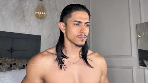 privilegewc online show from 12-01-25, 04:06