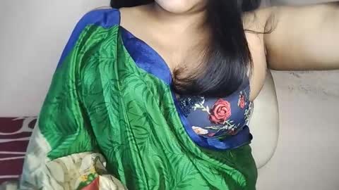 priyu_ online show from 11-18-25, 01:26