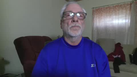 Snapshot of prlbob77 chatting on 01-13-26, 10:04 prlbob77 online show from 01-13-26, 10:04