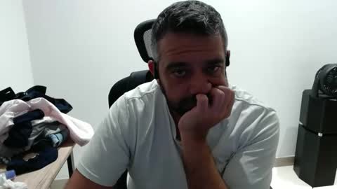 Snapshot of professional_manbd chatting on 11-05-25, 02:22 Professional manBD online show from 11-05-25, 02:22